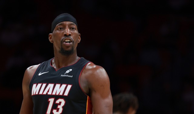 旺财28网页-尼克·杨狂喷：去TMD阿德巴约和奇才 科比怕要气得在坟墓里翻身了